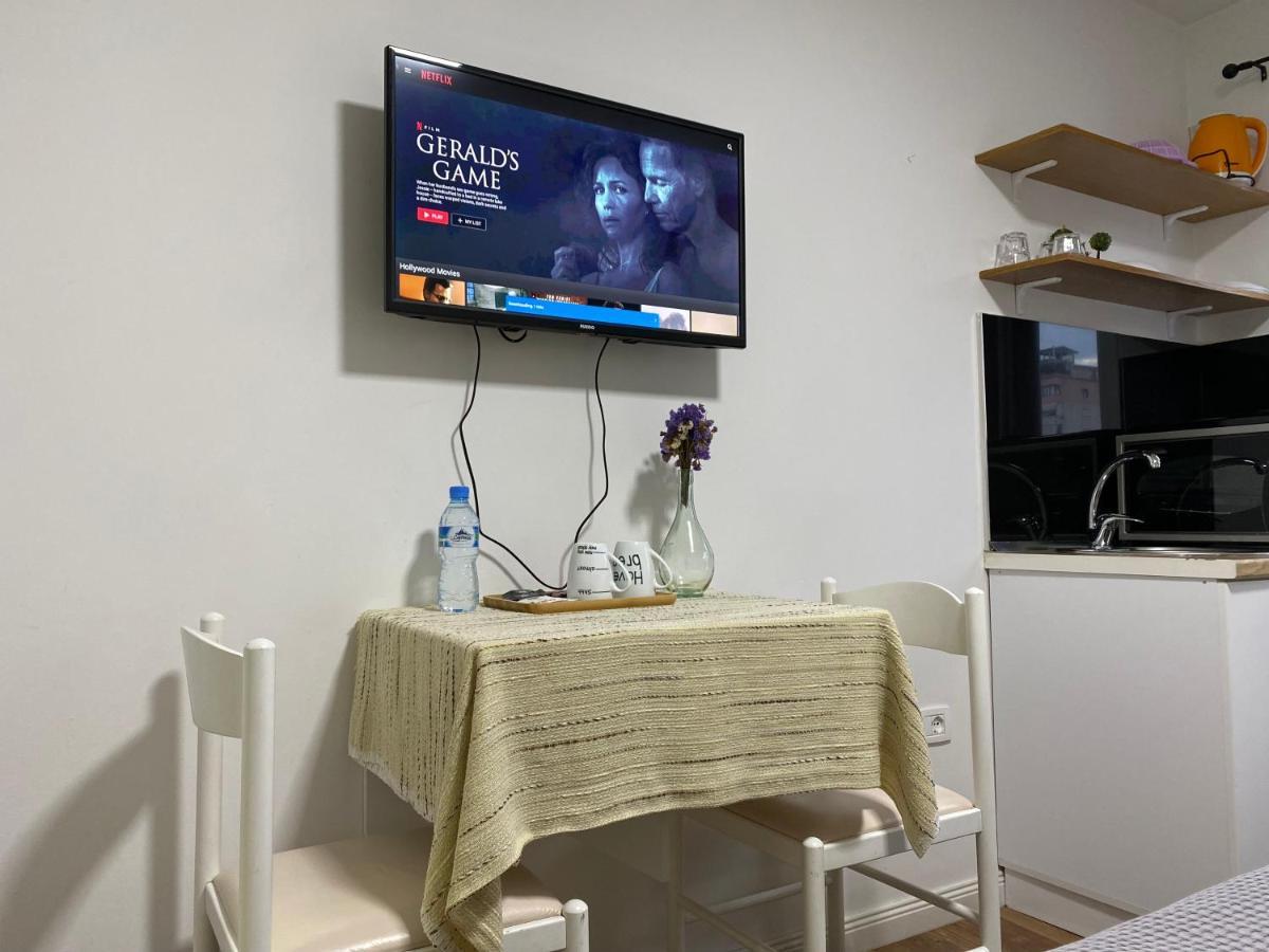Central Studio Apartments Тирана Екстериор снимка
