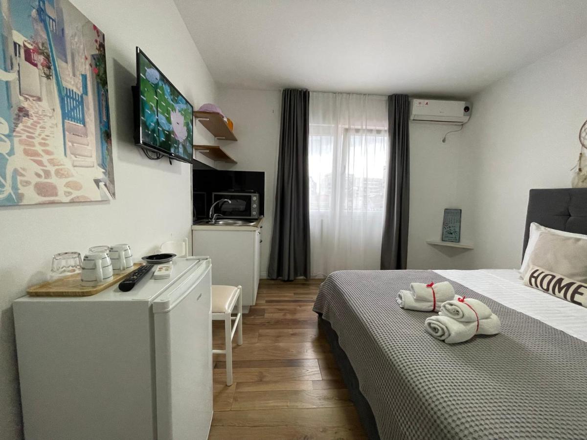 Central Studio Apartments Тирана Екстериор снимка