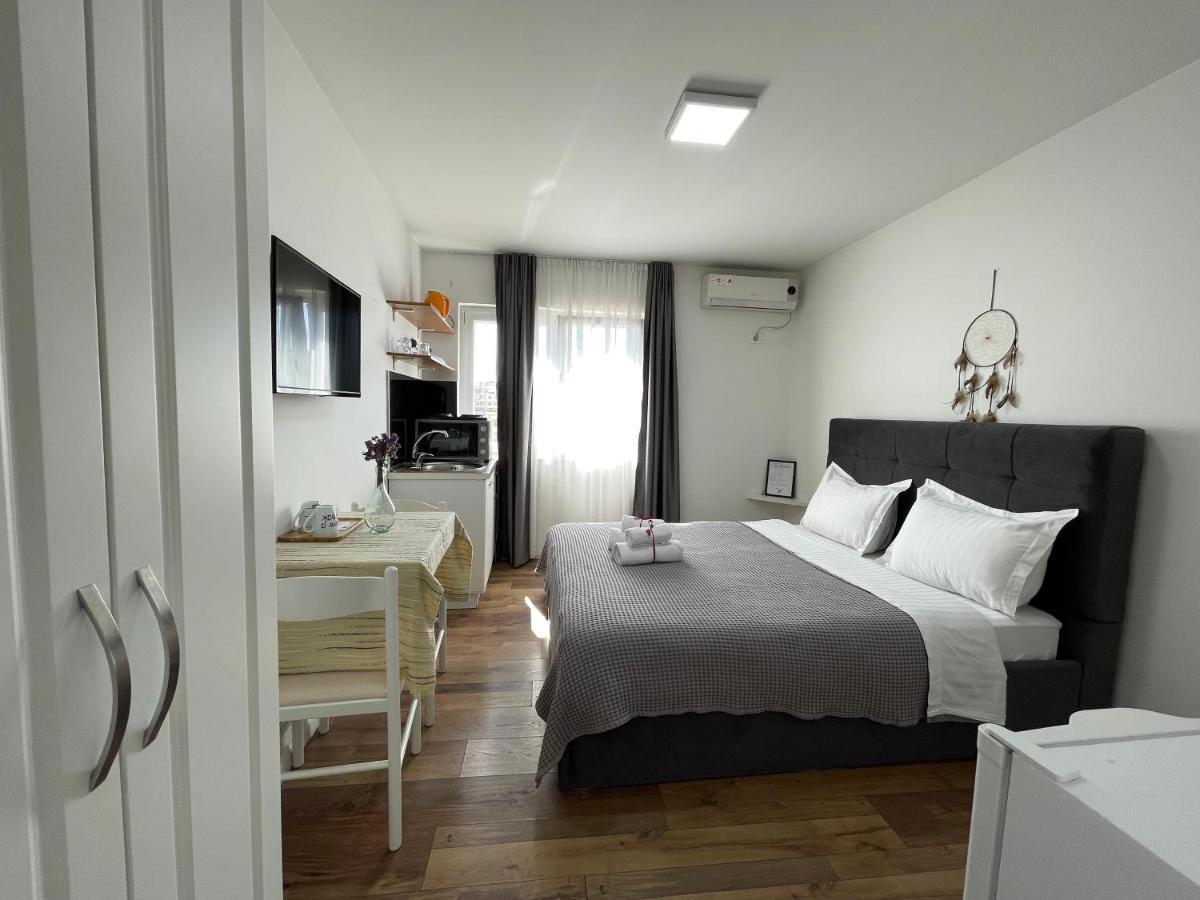 Central Studio Apartments Тирана Екстериор снимка