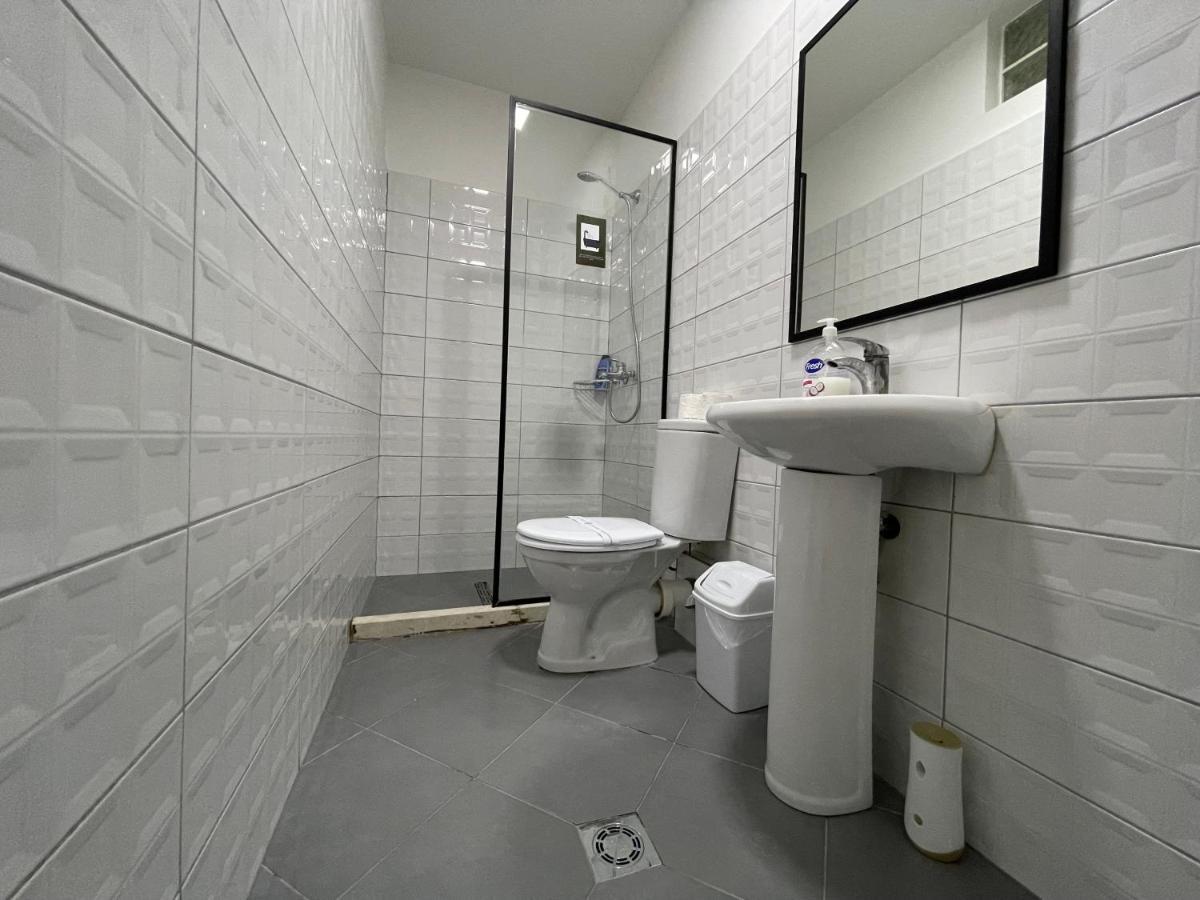 Central Studio Apartments Тирана Екстериор снимка