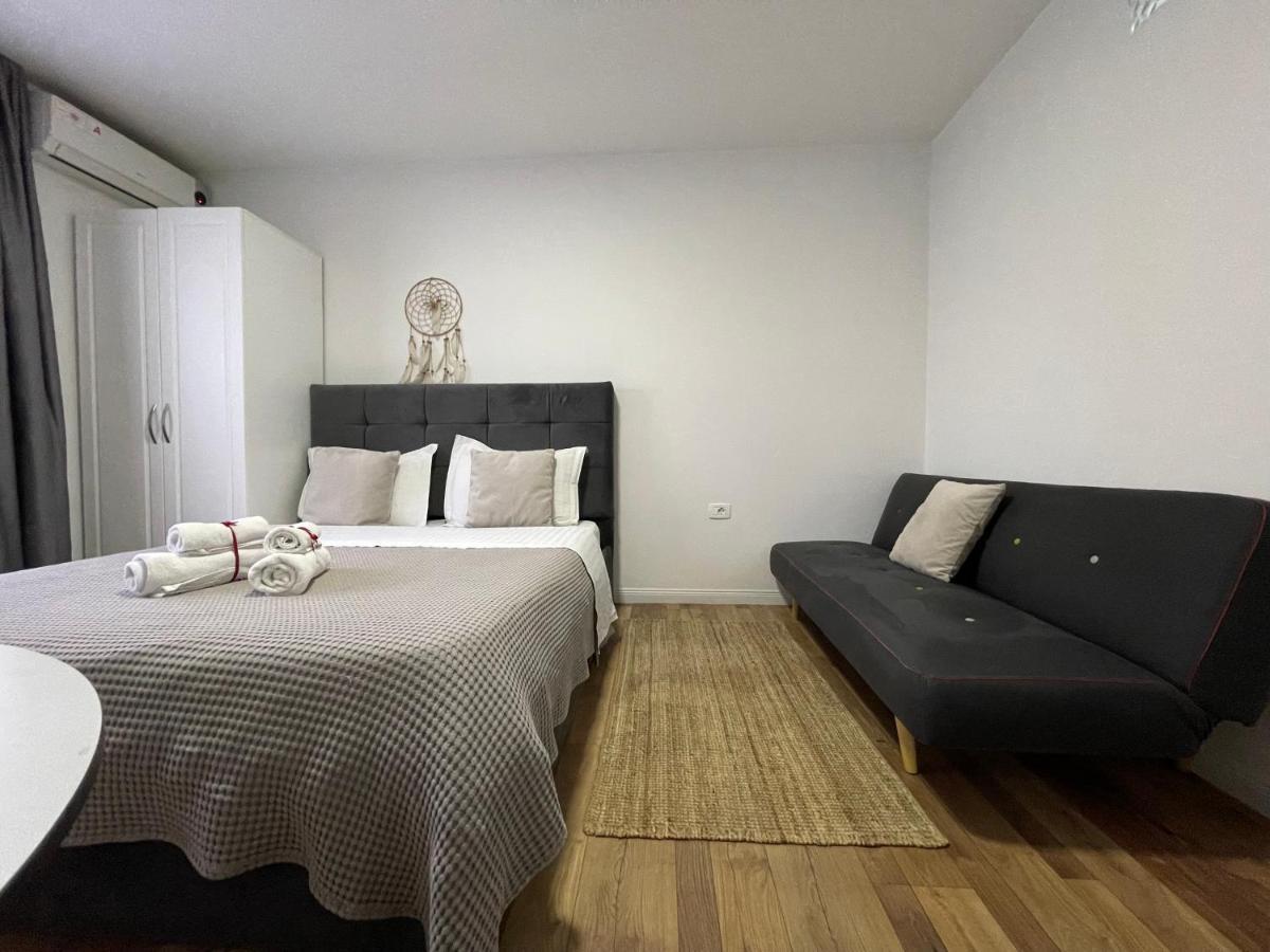 Central Studio Apartments Тирана Екстериор снимка